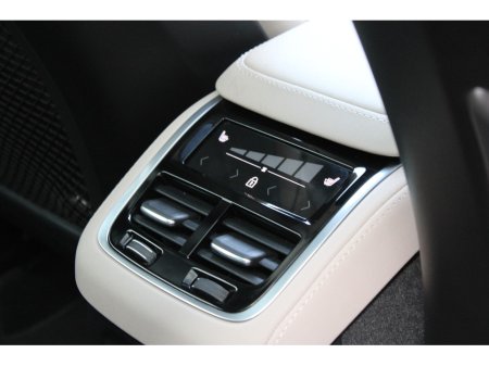 2025 Volvo XC90 - photo 19