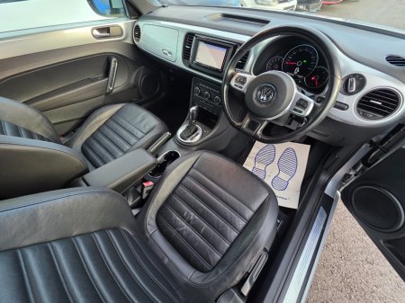 2012 Volkswagen Beetle - photo 13