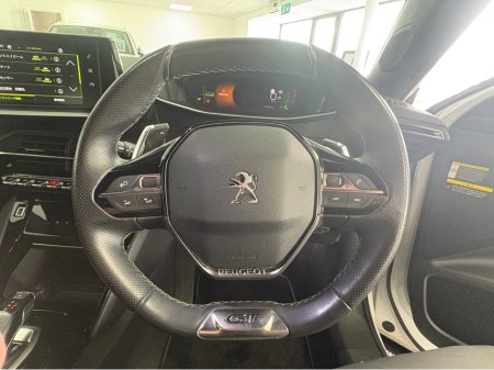 2022 Peugeot 2008 - photo 7