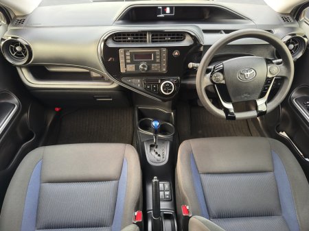 2020 Toyota Aqua - photo 12