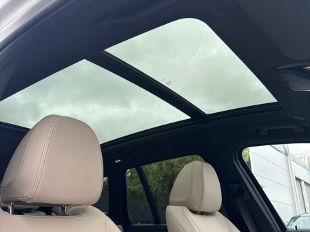 2025 BMW iX3 - photo 24
