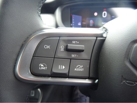 2025 Jeep Avenger - photo 19