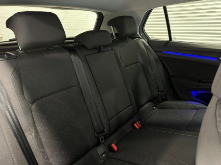 2021 Volkswagen Golf - photo 43