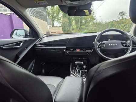 2023 Kia Niro - photo 12