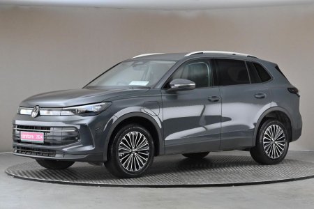 2024 Volkswagen Tiguan - photo 4