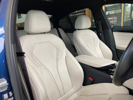 2023 BMW 5-Series - photo 8
