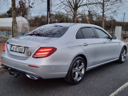 2019 Mercedes-Benz E-Class - photo 10