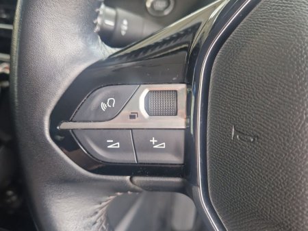 2021 Peugeot 208 - photo 19
