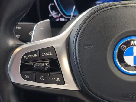 2022 BMW 3-Series - photo 21
