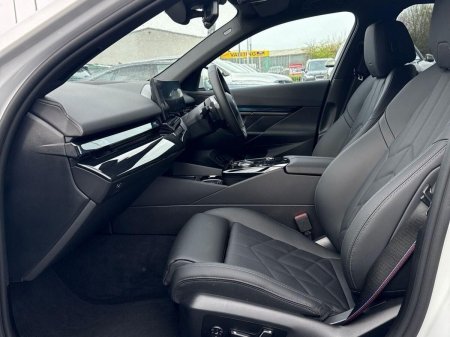 2026 BMW 5-Series - photo 7
