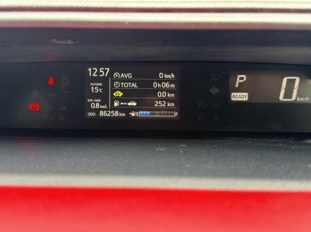 2018 Toyota Aqua - photo 11