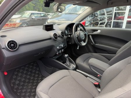 2011 Audi A1 - photo 12