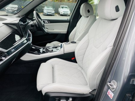 2025 BMW X5 - photo 12