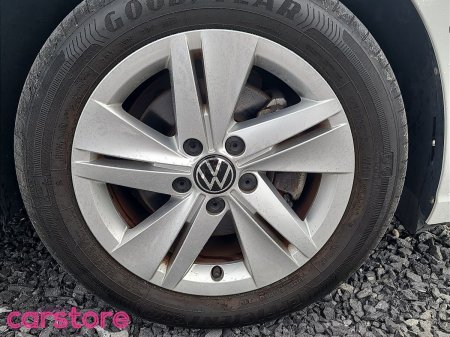 2022 Volkswagen Golf - photo 14