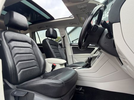 2020 Volkswagen Tiguan - photo 6