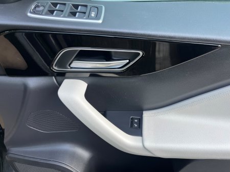 2020 Jaguar F-Pace - photo 50