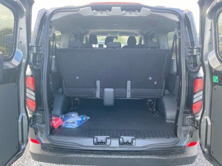 2026 Ford Transit Custom - photo 24