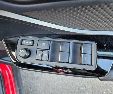 2020 Toyota C-HR - photo 25