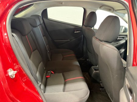 2015 Mazda Demio - photo 19