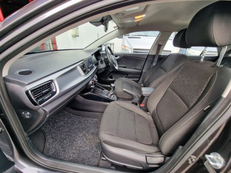 2017 Kia Rio - photo 29