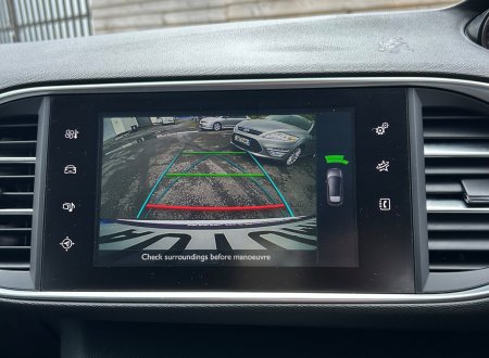 2017 Peugeot 308 - photo 10