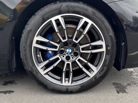 2026 BMW 5-Series - photo 13