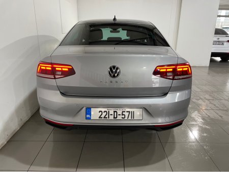 2022 Volkswagen Passat - photo 8