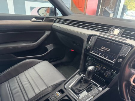 2016 Volkswagen Passat - photo 12