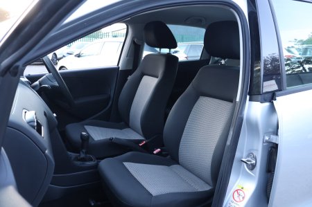 2011 Volkswagen Polo - photo 24