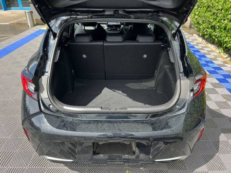 2025 Toyota Corolla - photo 13