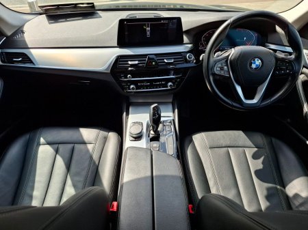 2020 BMW 5-Series - photo 3