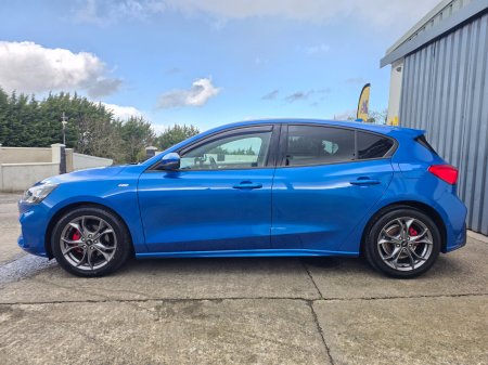 2022 Ford Focus - photo 5