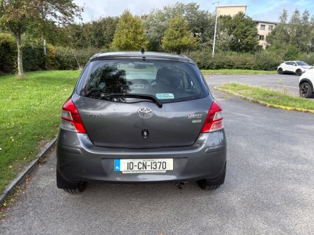 2010 Toyota Yaris - photo 12