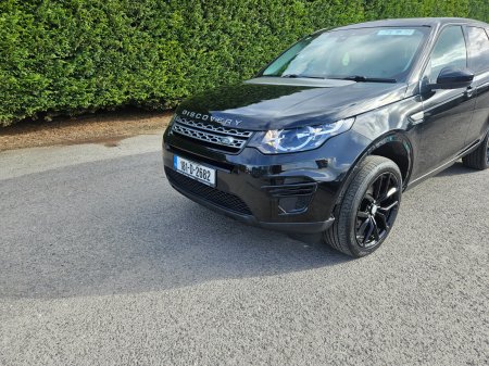 2018 Land Rover Discovery Sport - photo 2
