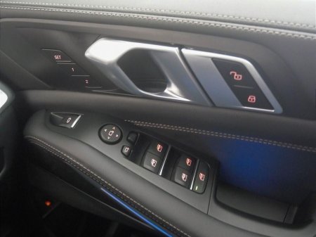 2025 BMW X5 - photo 20
