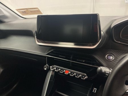 2023 Peugeot 208 - photo 8