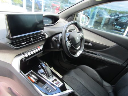 2022 Peugeot 5008 - photo 11