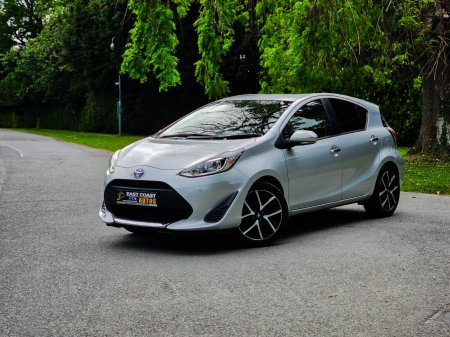 2020 Toyota Aqua Hybrid