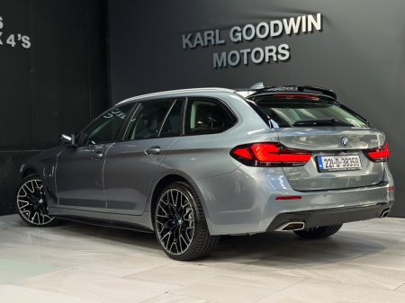 2022 BMW 5-Series - photo 10