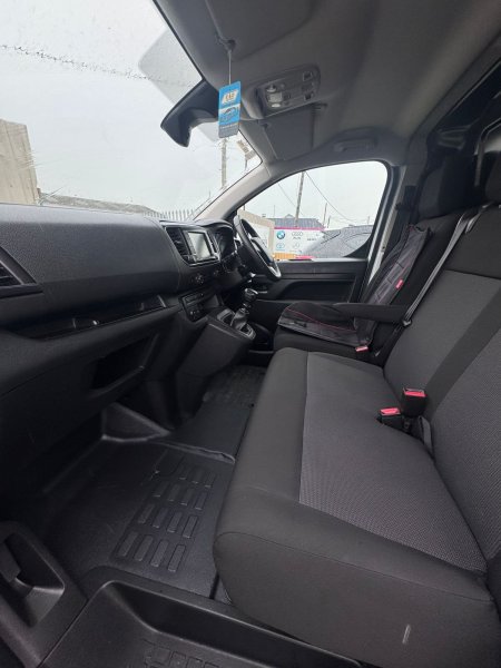 2023 Opel Vivaro - photo 22