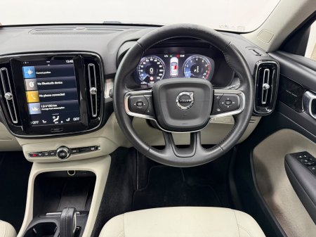 2021 Volvo XC40 - photo 10