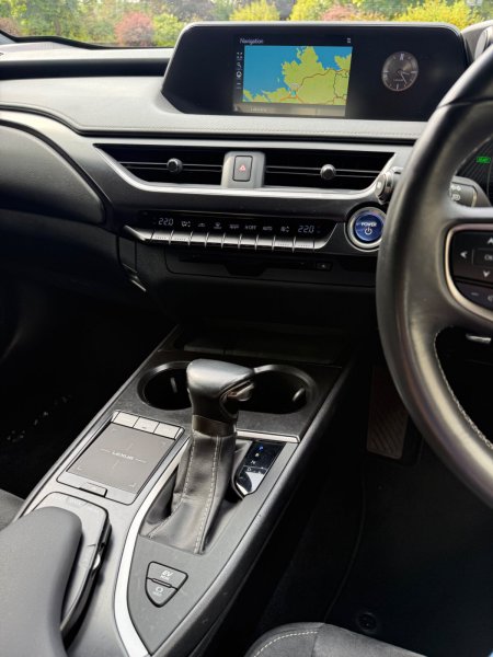2020 Lexus UX - photo 12