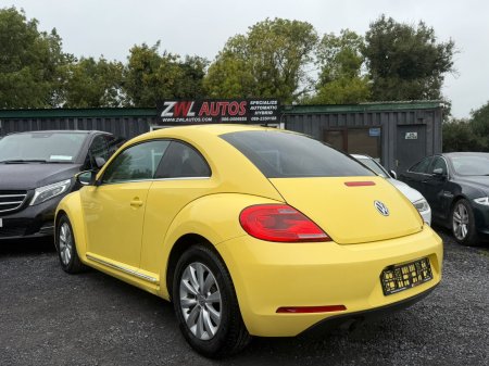 2013 Volkswagen Beetle - photo 6