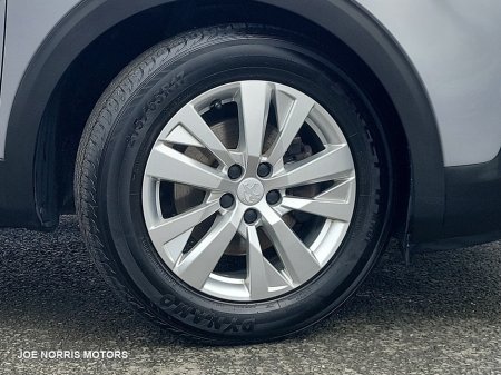 2021 Peugeot 3008 - photo 5
