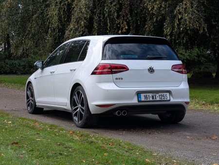 2016 Volkswagen Golf - photo 4