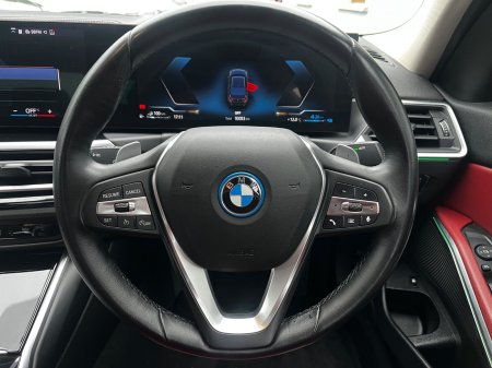 2023 BMW 3-Series - photo 20