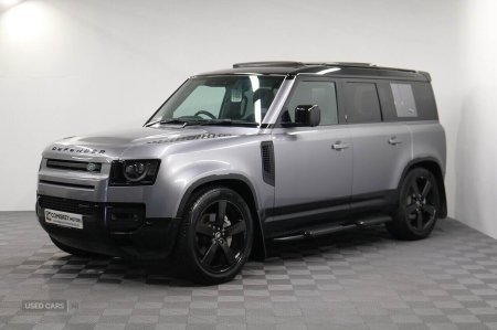 2022 Land Rover Defender - photo 3