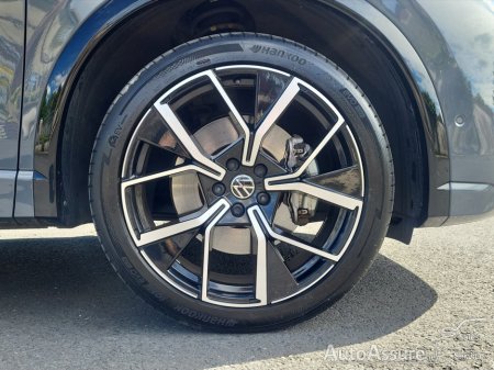 2025 Volkswagen Tiguan - photo 30