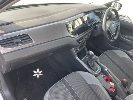 2019 Volkswagen Polo - photo 4