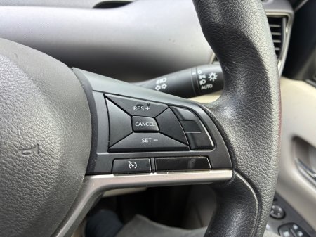 2018 Nissan Serena - photo 21